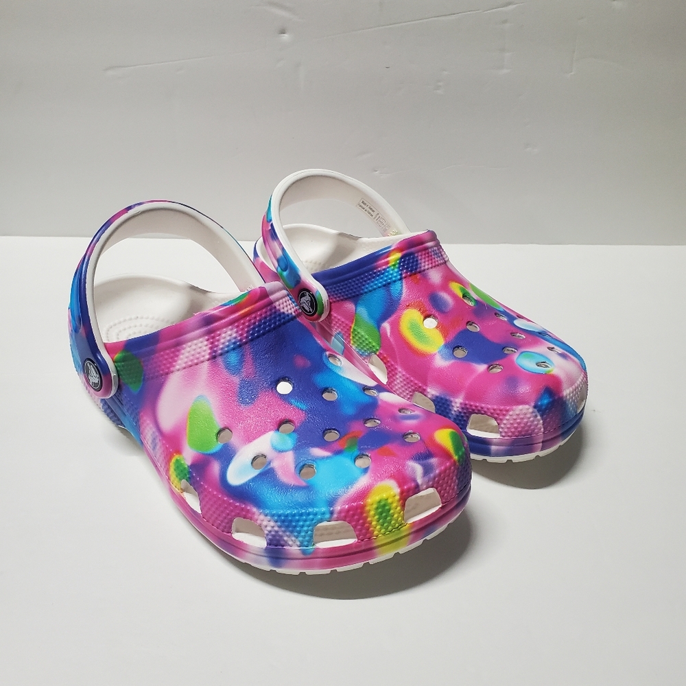CROCS CLASSIC SOLARIZED CLOGS SOLAR RAINBOW UNISEX SZ M4/W6 pre-owned